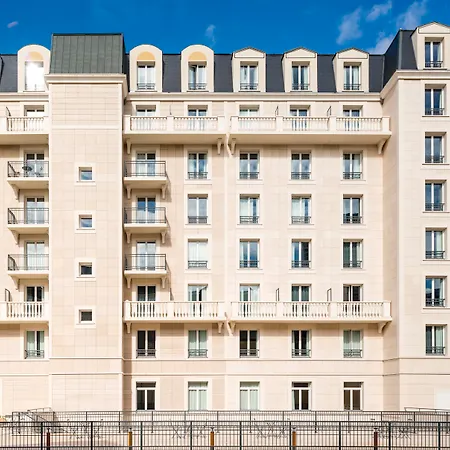 Adagio Access La Defense Ξενοδοχείο με διαμερίσματα 3*