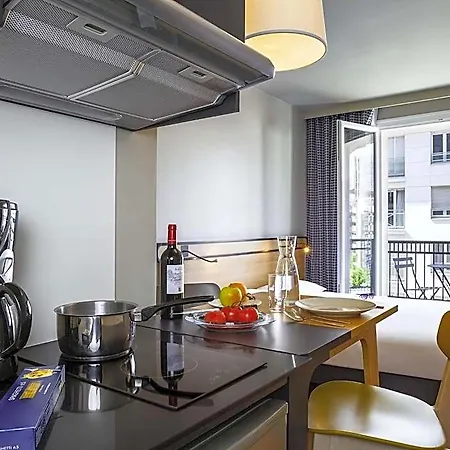 Aparthotel Adagio Access La Defense Puteaux