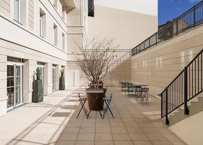 Adagio Access La Defense מלון דירות פוטו